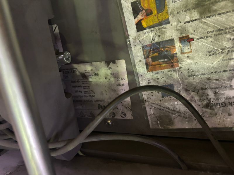 Jungheinrich ERC 216z Li-lon &mdash; gebrauchte Stapler | Booster Lift