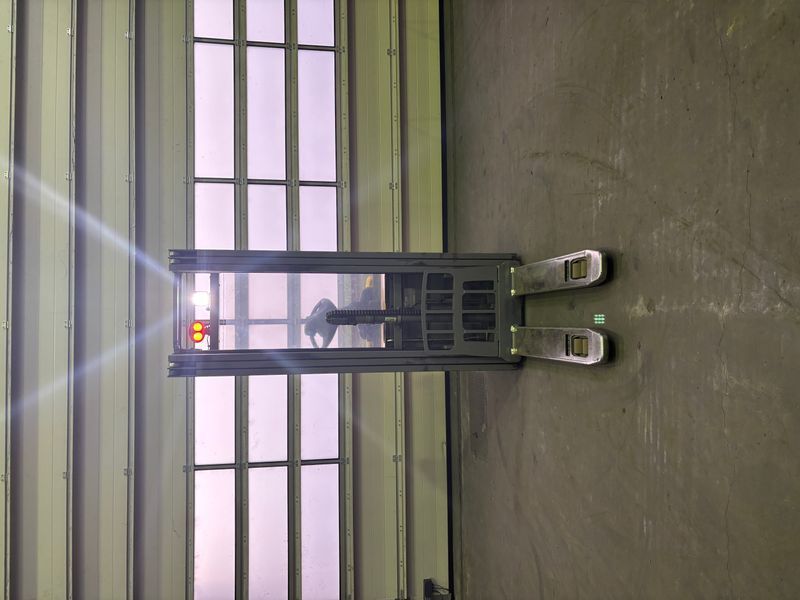 Jungheinrich ERC 216z Li-lon &mdash; gebrauchte Stapler | Booster Lift