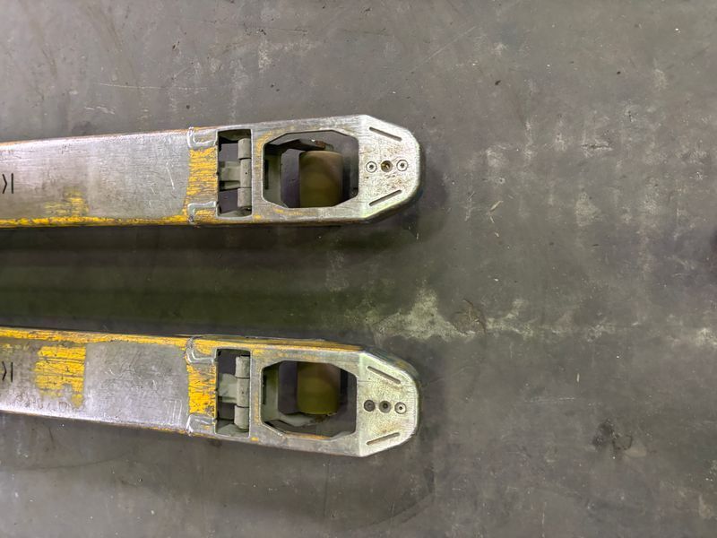 Jungheinrich ERE 120 Li-lon &mdash; gebrauchte Stapler | Booster Lift