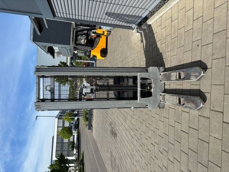 Still EXV 14 C Triplex &mdash; used warehouse equipment | Booster Lift