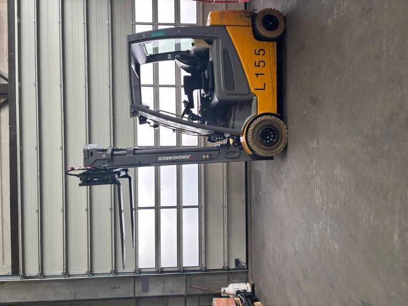 Jungheinrich EFG 540ks &mdash; б/у складская техника | Booster Lift