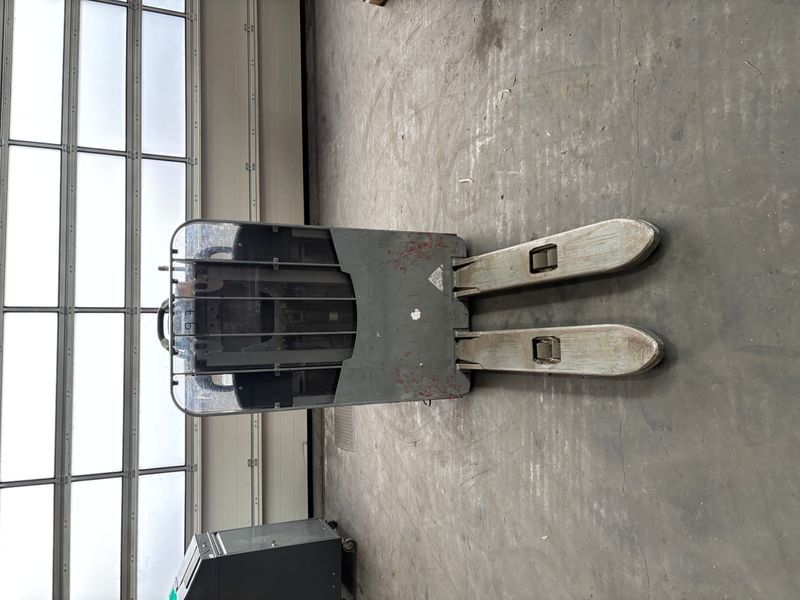 Still OPX-L12 &mdash; вживана складська техніка | Booster Lift