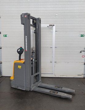 Jungheinrich EJC 214 5.35m/ Li-Ion/ 1025h &mdash; б/у складская техника | Booster Lift