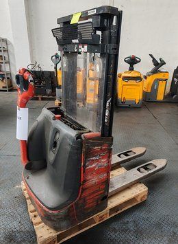Linde L10 bad battery &mdash; gebrauchte Stapler | Booster Lift