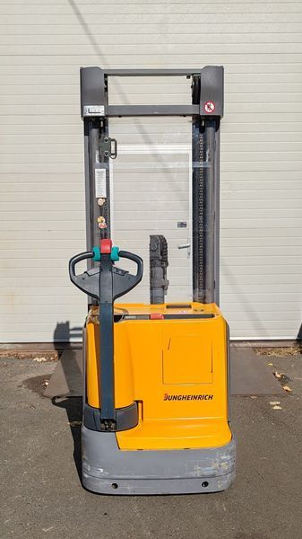 Jungheinrich EJC 216 5.25m / batt 2021 &mdash; used warehouse equipment | Booster Lift